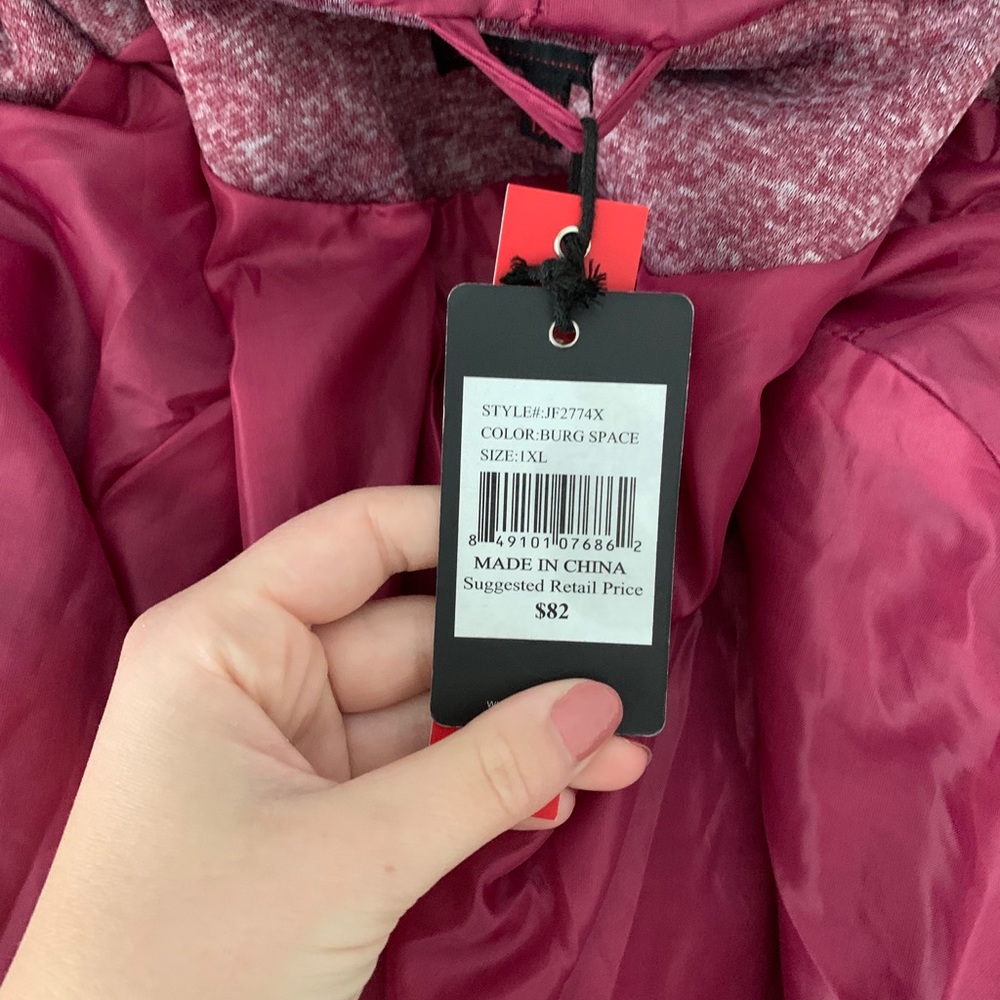 BRAND NEW Yoki jacket! - Picture 3 of 4